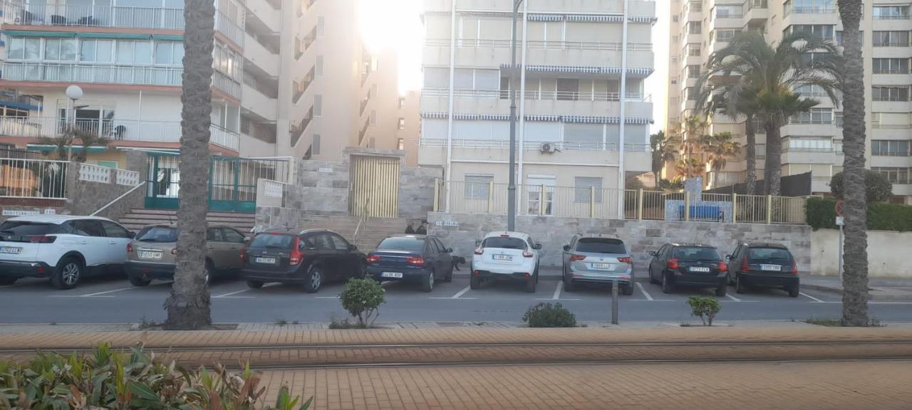 Apartamento Voramar Primera Linea De Mar El Campello Dış mekan fotoğraf